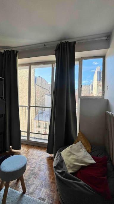 Cozy Parisian Getaway *